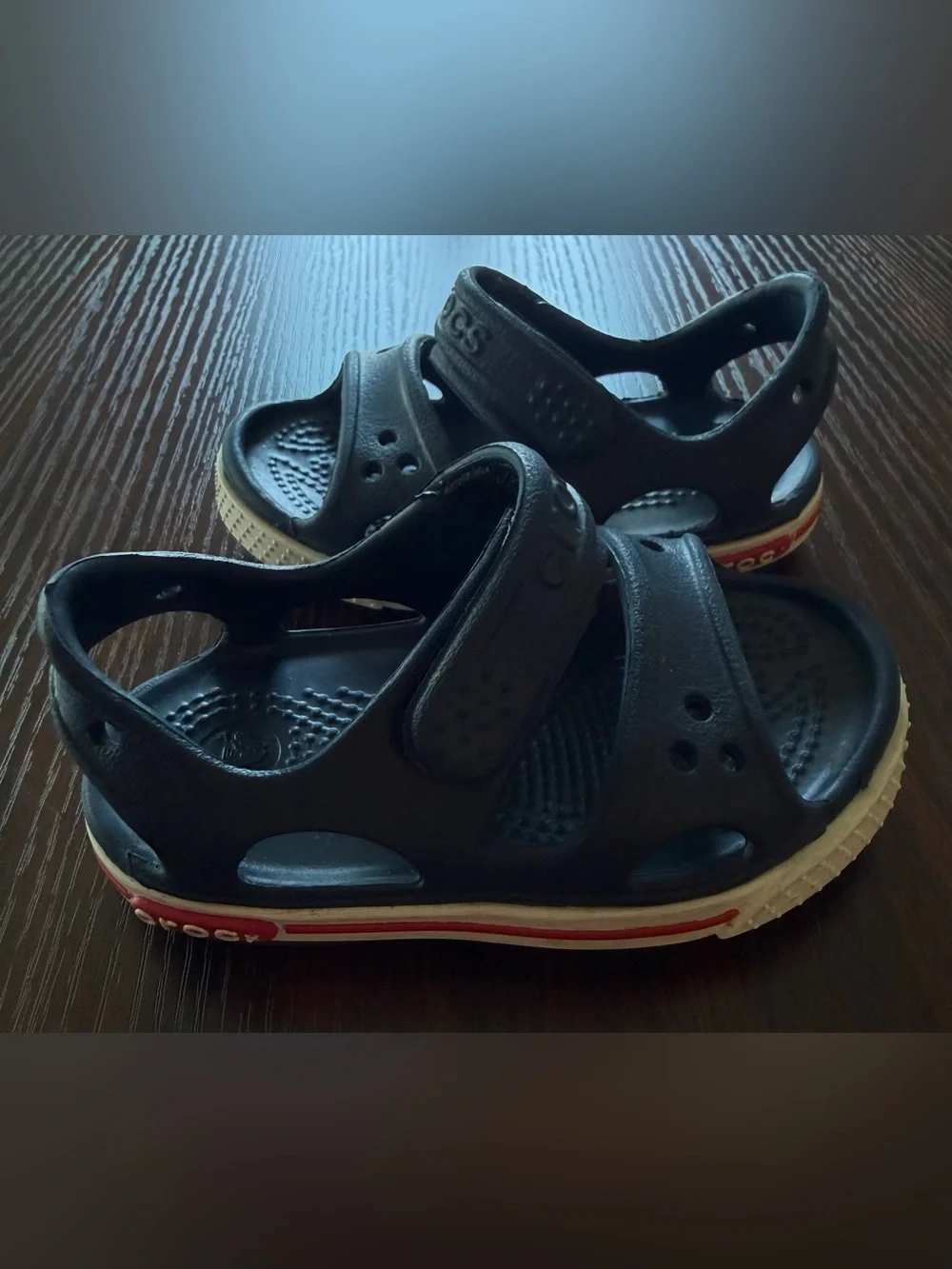 CROCS Size 4 Navy and White Sport Sandals